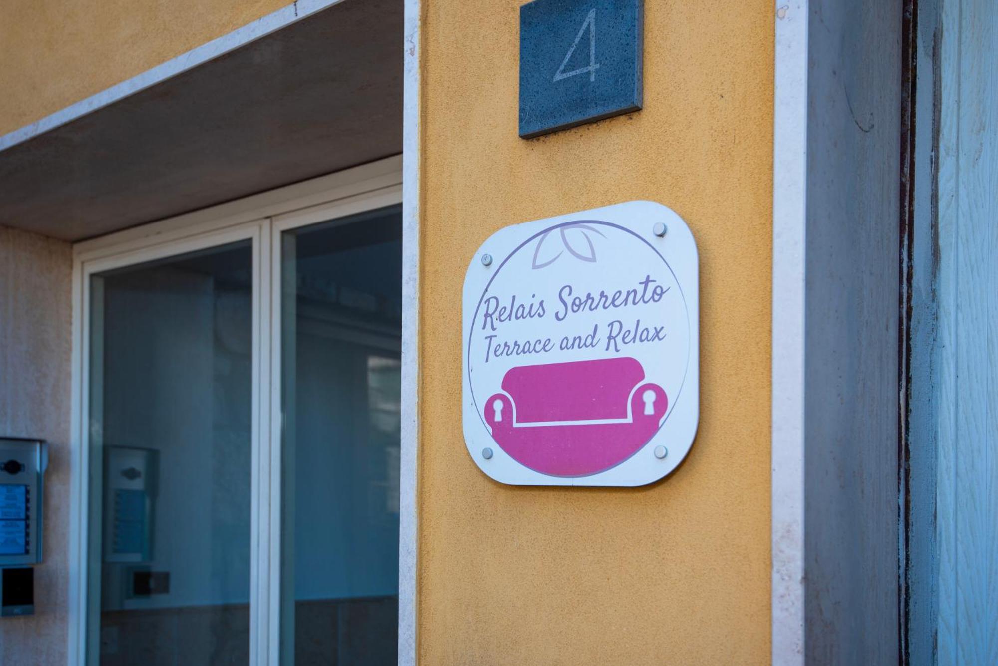 Relais Sorrento Terrace And Relax Bed & Breakfast エクステリア 写真