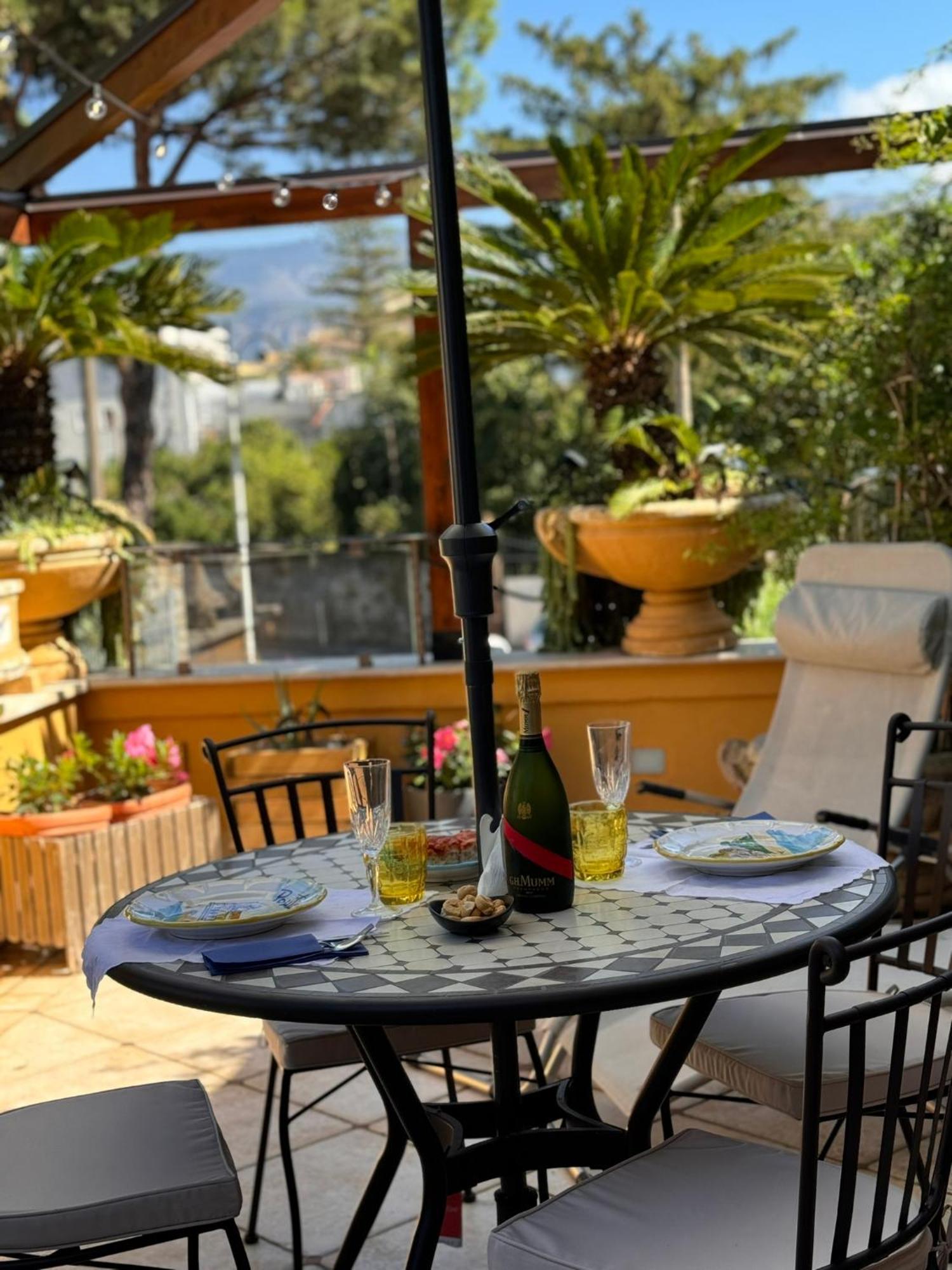Relais Sorrento Terrace And Relax Bed & Breakfast エクステリア 写真